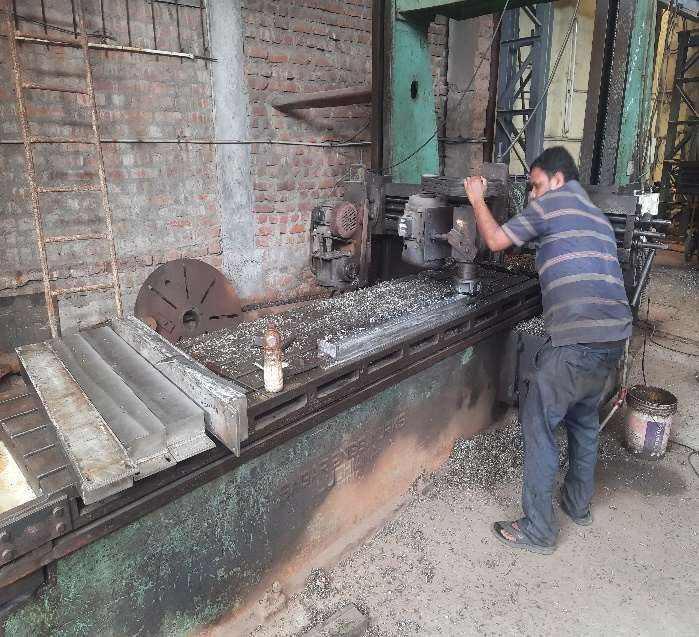 Machining work on a planer